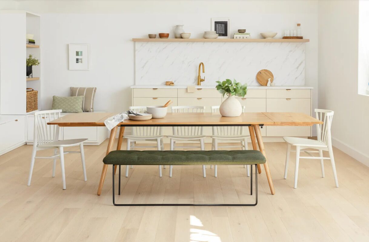 How to choose the ideal dining table in accordance with the style and luxury space - OkelaWood