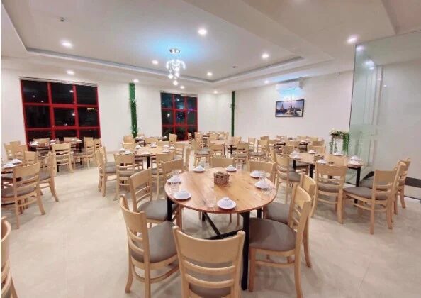 Embrace Modern Living with Natural Rubberwood Cabin Chairs - Okelawood